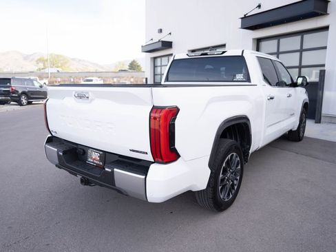 Used 2025 Toyota Tundra Limited AWD/4WD image 8