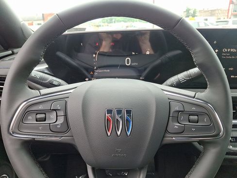 New 2025 Buick Envista Sport Touring w/ Convenience I Package image 18