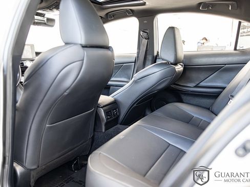 Used 2022 Lexus IS 350 F Sport w/ Memory Package AWD/4WD image 33