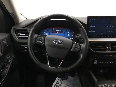 Used 2023 Ford Escape Platinum AWD/4WD image 30