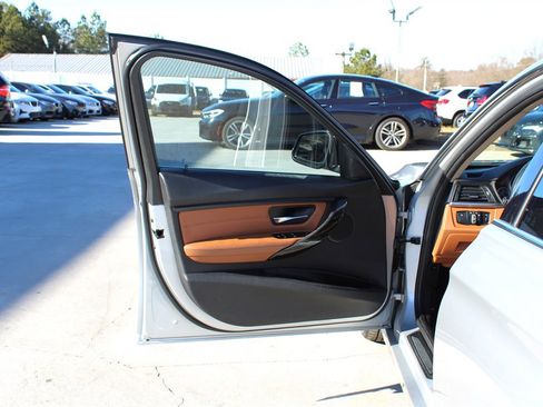 Used 2015 BMW 328d Sedan image 30