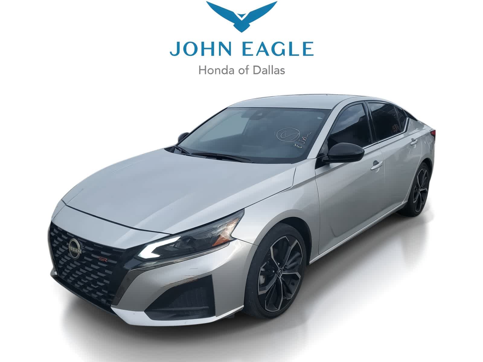 Used 2024 Nissan Altima 2.5 SR FWD image 1