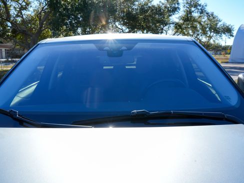 Used 2016 Land Rover Range Rover Evoque SE Premium image 40