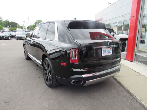 Used 2020 Rolls-Royce Cullinan AWD/4WD image 7