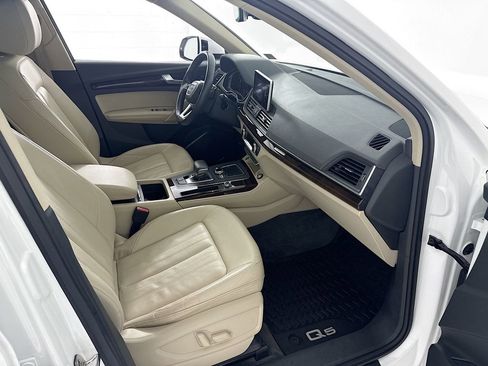 Used 2020 Audi Q5 2.0T Premium Plus w/ Premium Plus Package image 25