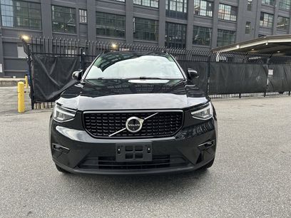 Certified 2025 Volvo XC40 B5 Plus