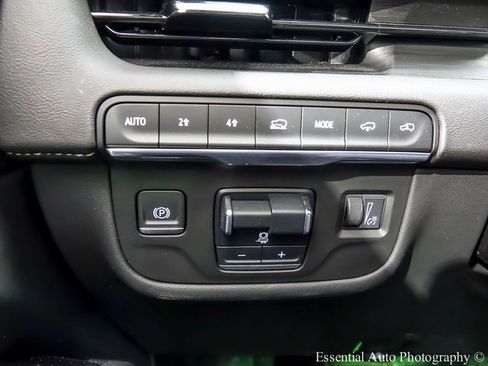 Certified 2024 Cadillac Escalade Sport w/ LPO, ONYX Package image 21