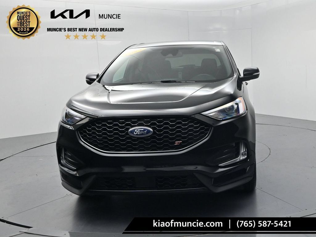 Used 2023 Ford Edge ST AWD/4WD image 3