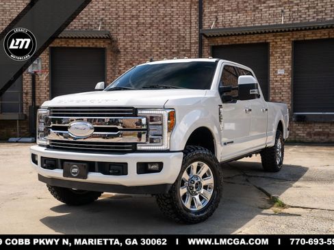 Used 2019 Ford F350 Lariat w/ Lariat Value Package AWD/4WD image 1