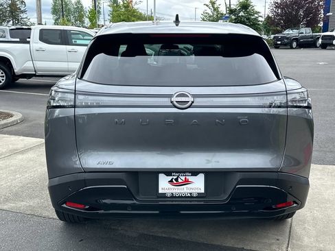 Used 2025 Nissan Murano SV AWD/4WD image 4