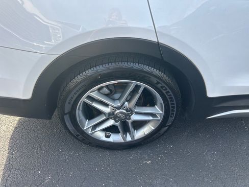 Used 2019 Hyundai Santa Fe XL image 35