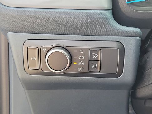 Certified 2024 Ford Maverick XL image 22