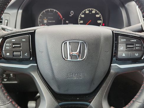 Used 2025 Honda Ridgeline Black Edition image 25