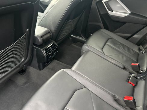 Used 2025 Audi Q3 2.0T Premium image 12