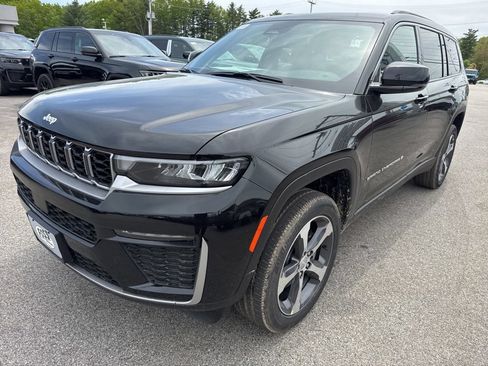 New 2026 Jeep Grand Cherokee L Limited AWD/4WD image 3