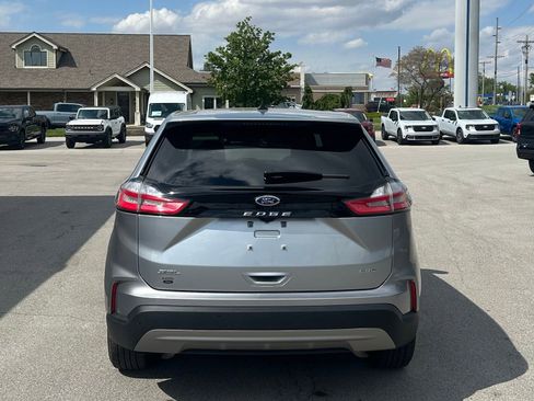 Used 2024 Ford Edge SEL w/ Convenience Package AWD/4WD image 6