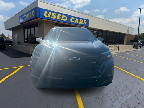 Used 2024 Chevrolet Equinox RS AWD/4WD image 3