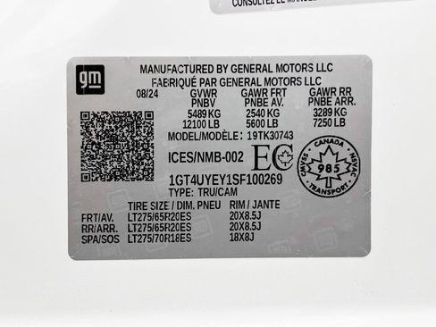 Used 2025 GMC Sierra 3500 Denali Ultimate image 31