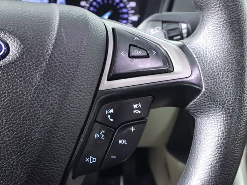 Used 2018 Ford Fusion SE image 13