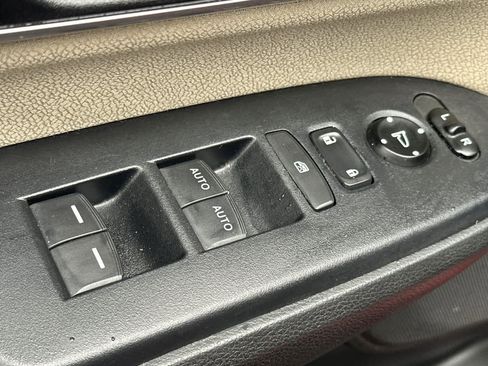 Used 2019 Honda CR-V EX image 13