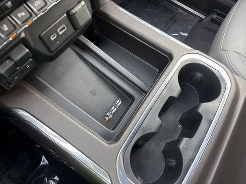 Used 2022 Chevrolet Silverado 3500 LTZ w/ LTZ Plus Package image 24