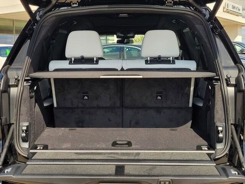 New 2026 BMW X7 xDrive40i image 8