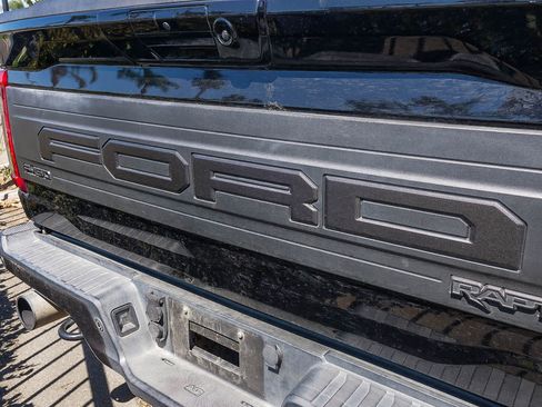 Used 2022 Ford F150 Raptor w/ Equipment Group 801A High AWD/4WD image 17