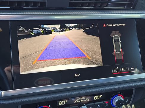 Used 2023 Audi Q3 2.0T Premium w/ Black Optic Package image 22