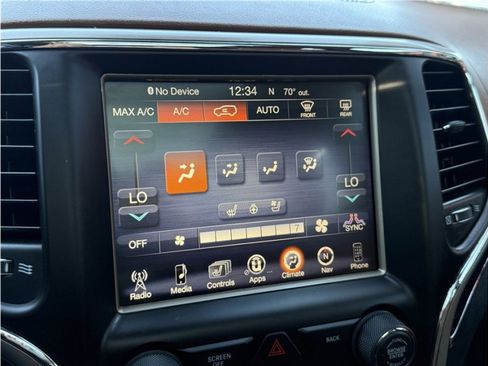 Used 2016 Jeep Grand Cherokee Summit w/ Platinum Series Group image 49