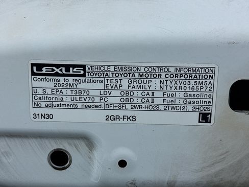 Used 2022 Lexus IS 350 F Sport w/ Navigation Package RWD image 21