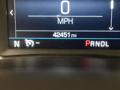 Used 2023 Chevrolet Equinox RS FWD image 25