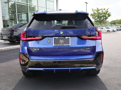 New 2026 BMW X1 xDrive28i w/ Technology Package AWD/4WD image 7