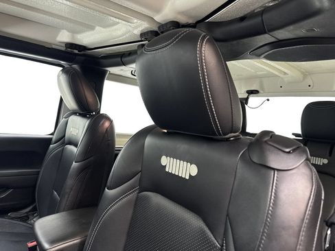 Used 2022 Jeep Wrangler Sport AWD/4WD image 26