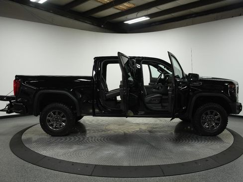 New 2026 GMC Sierra 1500 AT4X image 9