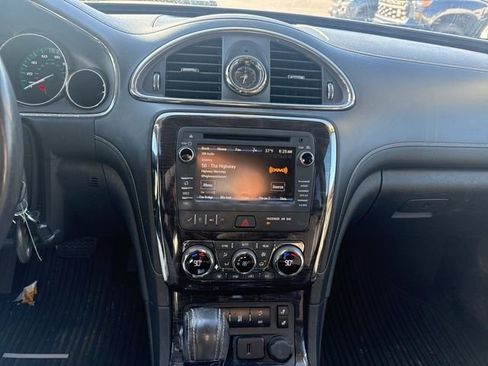 Used 2017 Buick Enclave Leather image 19