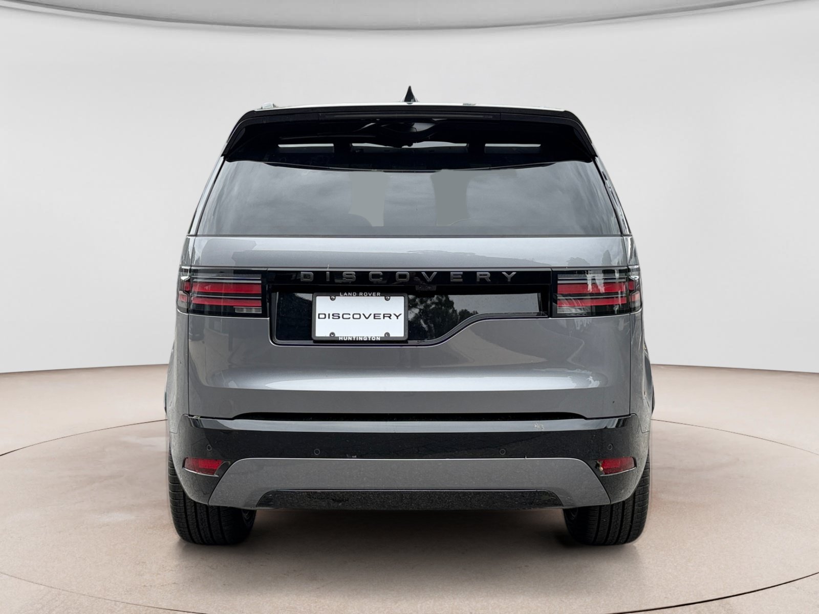 New 2026 Land Rover Discovery Dynamic SE AWD/4WD image 4
