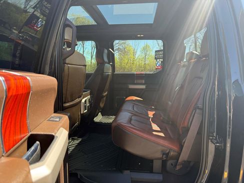 Used 2022 Ford F250 King Ranch w/ King Ranch Ultimate Package AWD/4WD image 15