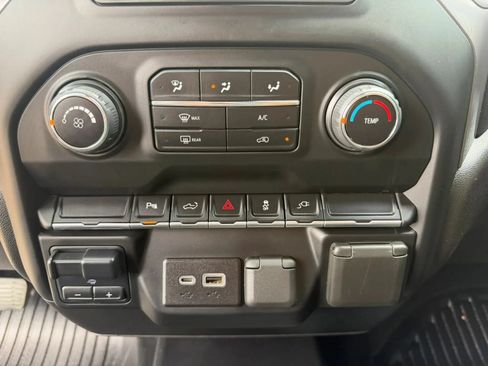 Used 2022 Chevrolet Silverado 3500 W/T w/ WT Convenience Package AWD/4WD image 10