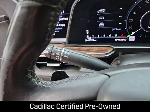 Certified 2023 Cadillac Escalade ESV Luxury RWD image 37