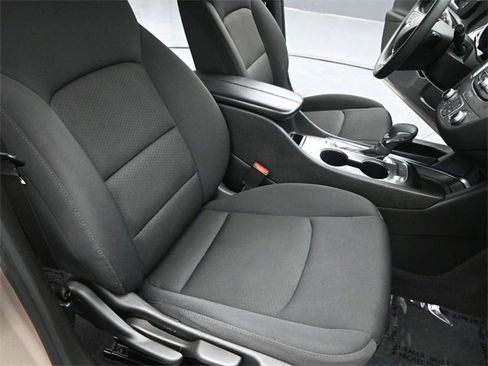 Used 2023 Chevrolet Malibu LT image 26