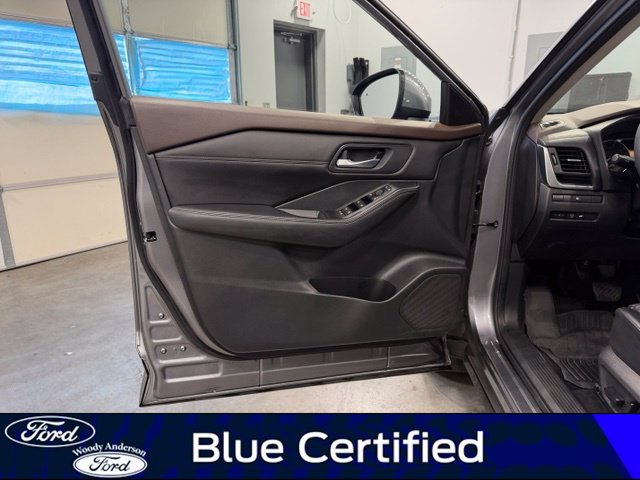 Used 2023 Nissan Rogue SV w/ SV Premium B Package AWD/4WD image 22