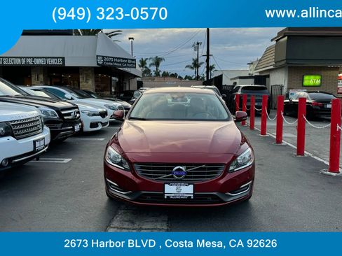 Used 2014 Volvo S60 T5 image 2