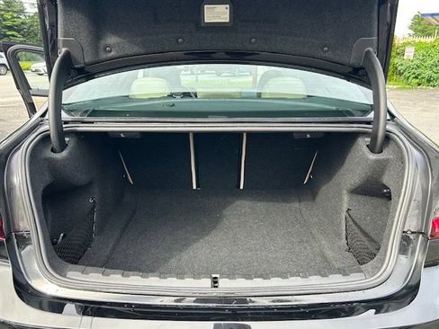 Used 2019 BMW 330i xDrive Sedan w/ Premium Package AWD/4WD image 10