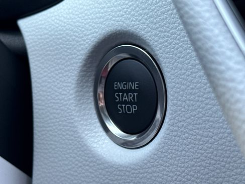 New 2026 Toyota Corolla SE image 30