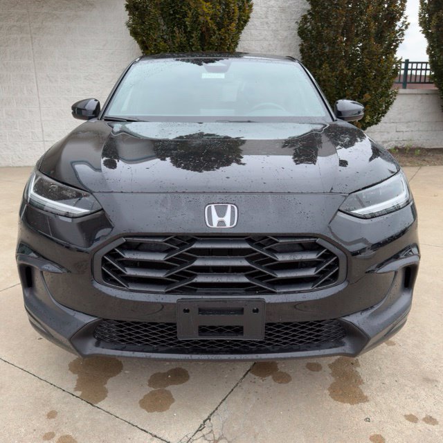 Used 2024 Honda HR-V Sport image 9