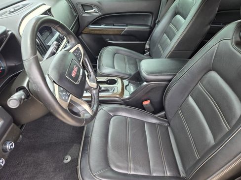 Used 2020 GMC Canyon Denali AWD/4WD image 16
