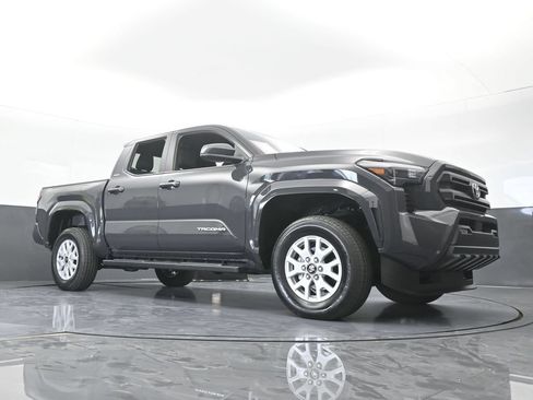 Used 2024 Toyota Tacoma SR5 RWD image 64