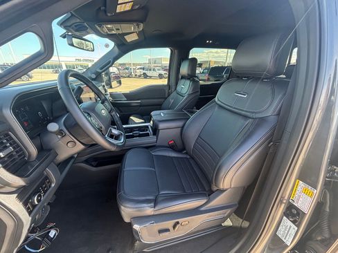 Used 2026 Ford F350 Platinum AWD/4WD image 17