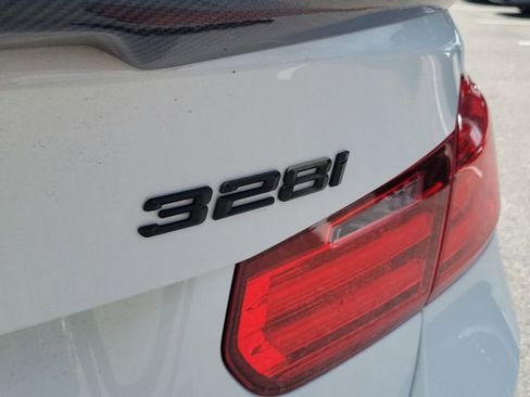 Used 2015 BMW 328i Sedan RWD image 8
