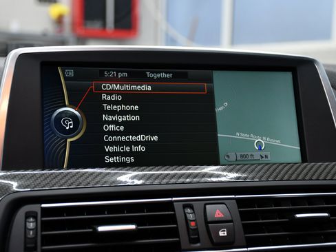 Used 2013 BMW M6 Coupe image 36